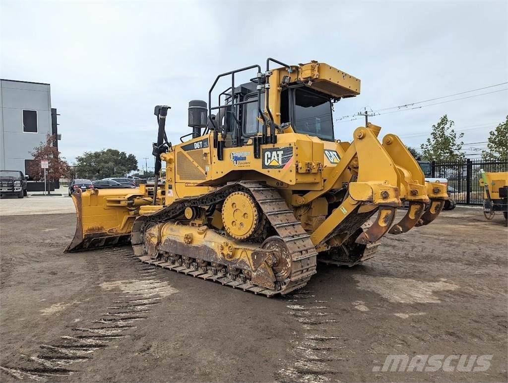CAT D6T XL Buldozere pe senile