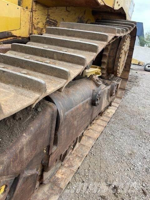 CAT D6T XW Buldozere pe senile