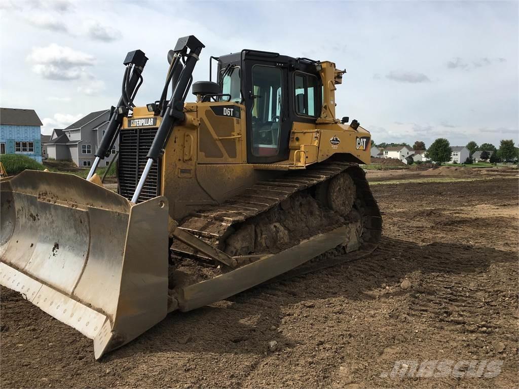 CAT D6T XW Buldozere pe senile