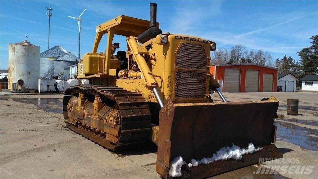 CAT D9H Buldozere pe senile