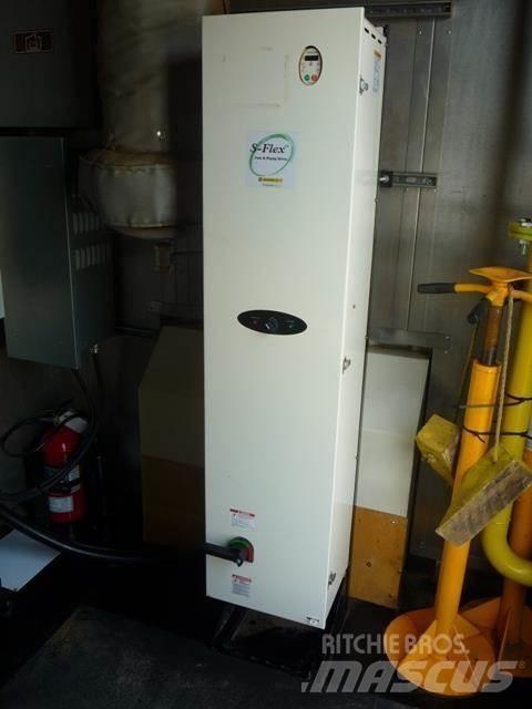 CAT XQ1250G Alte generatoare