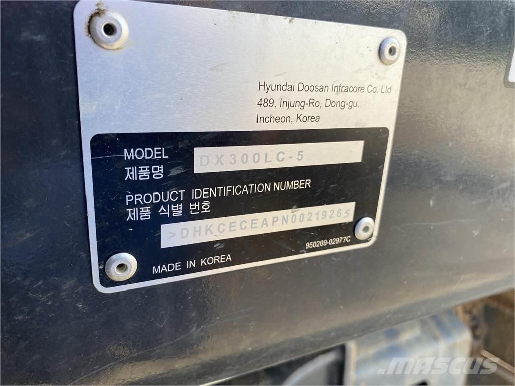 Develon DX300 LC-5 Excavatoare pe șenile
