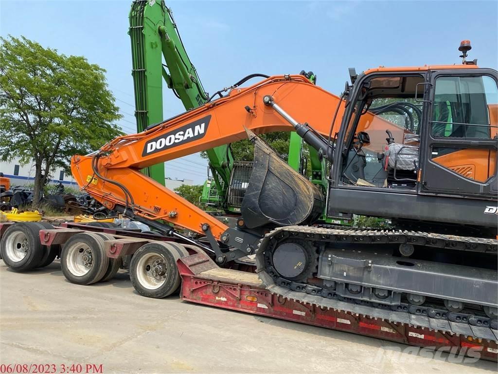 Develon DX350 LCR-7 Excavatoare pe șenile
