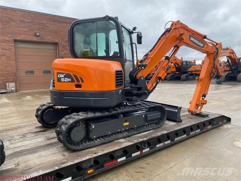 Develon DX62R-3 Excavatoare pe șenile
