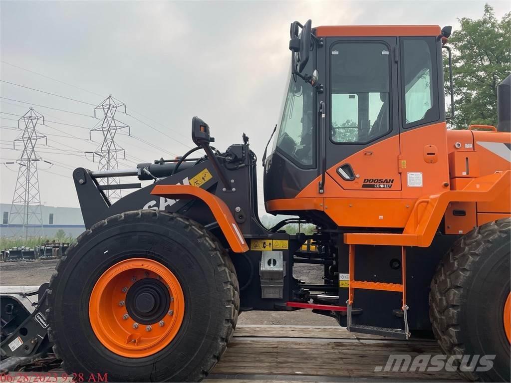 Doosan DL250-5 Incarcator pe pneuri