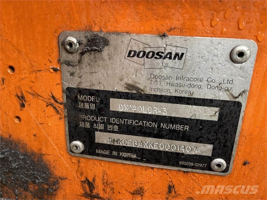 Doosan DX140 LCR-3 Excavatoare pe șenile
