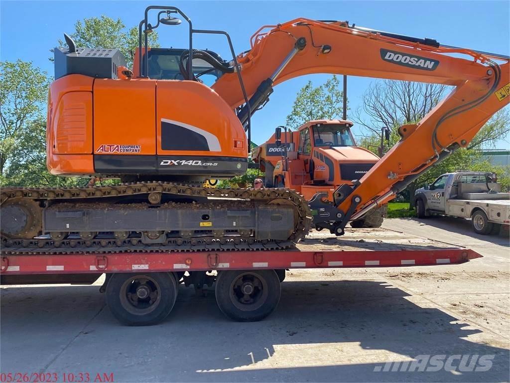 Doosan DX140 LCR-5 Excavatoare pe șenile
