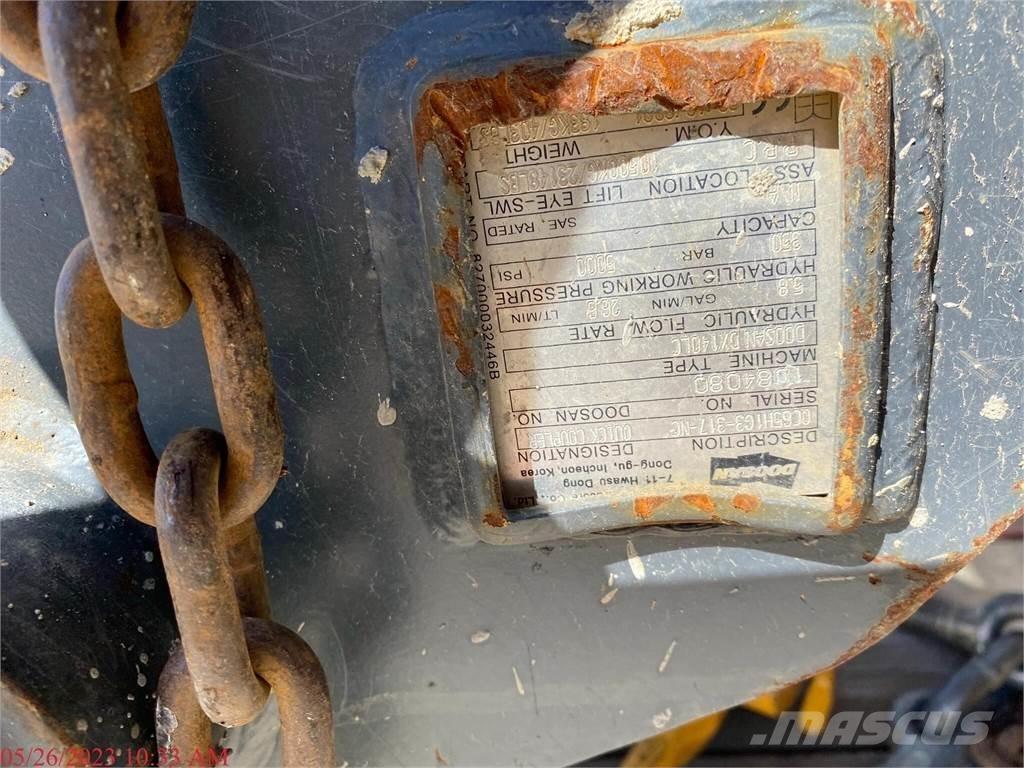 Doosan DX140 LCR-5 Excavatoare pe șenile
