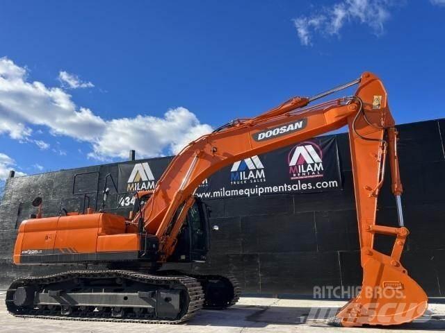 Doosan DX225 LC Excavatoare pe șenile
