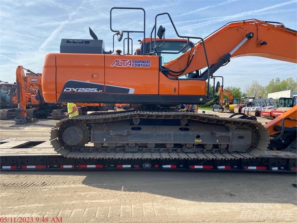 Doosan DX225 LC-5 Excavatoare pe șenile

