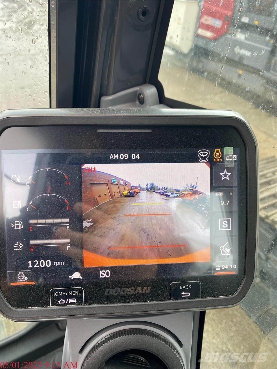 Doosan DX300 LC Excavatoare pe șenile
