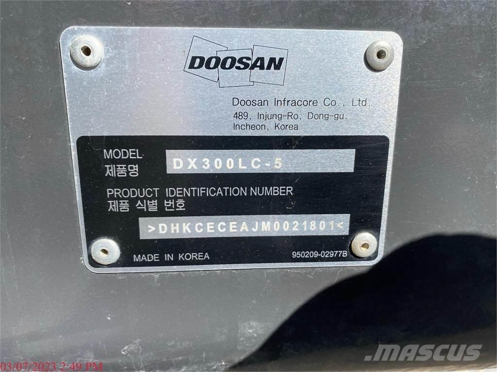 Doosan DX300 LC-5 Paleta de manipulare