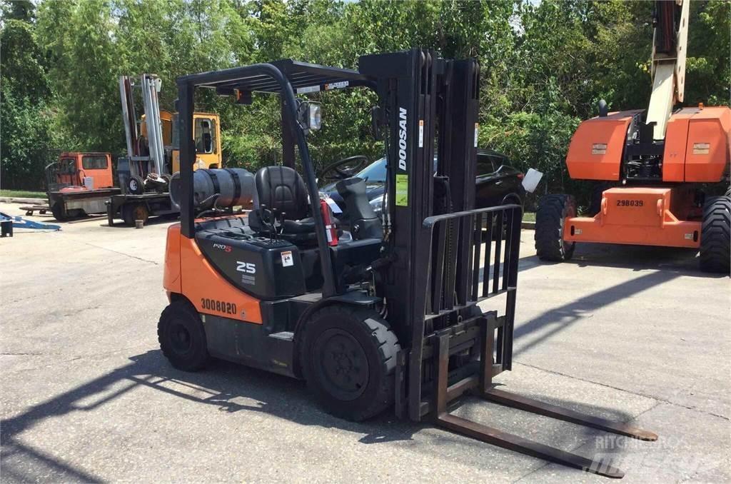 Doosan G25P-5 Strivuitoare-altele