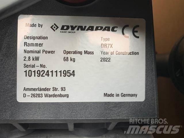 Dynapac DR7X Cilindri compactori tractabili cu vibratii