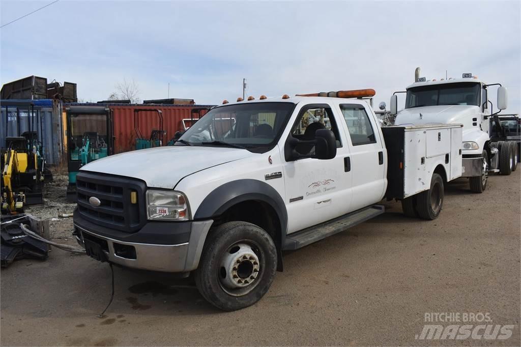 Ford F550 Municipal/vehicul cu uz general