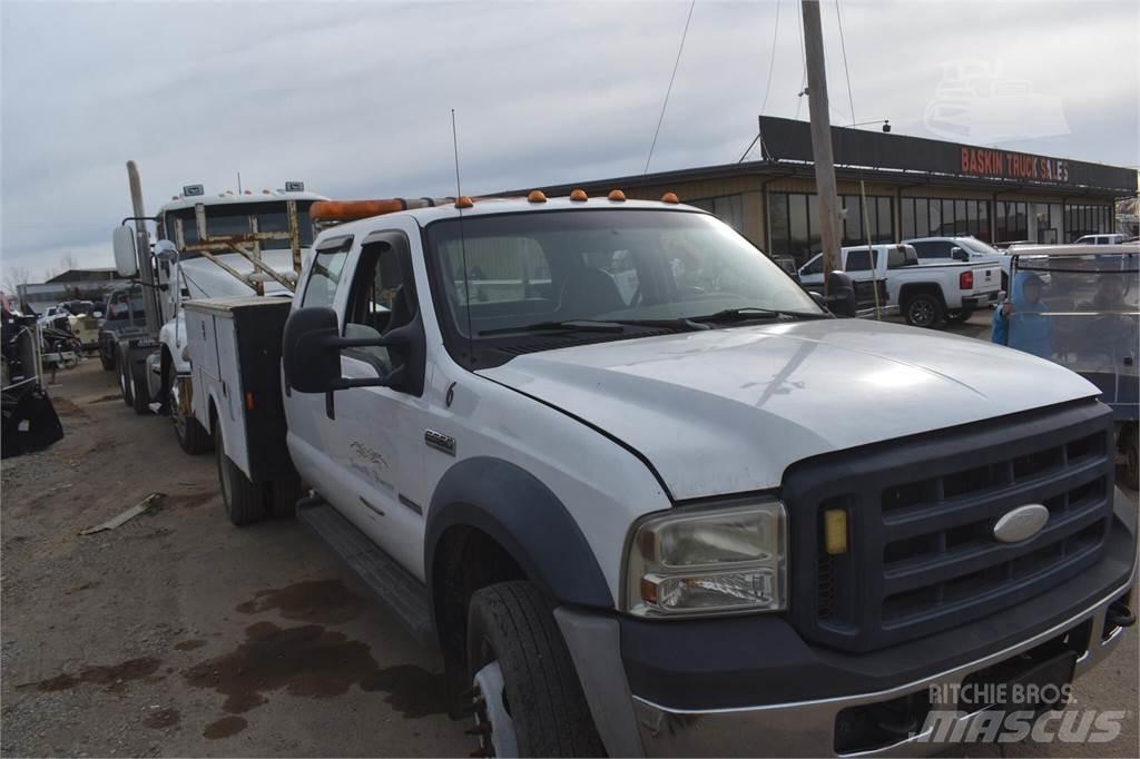 Ford F550 Municipal/vehicul cu uz general