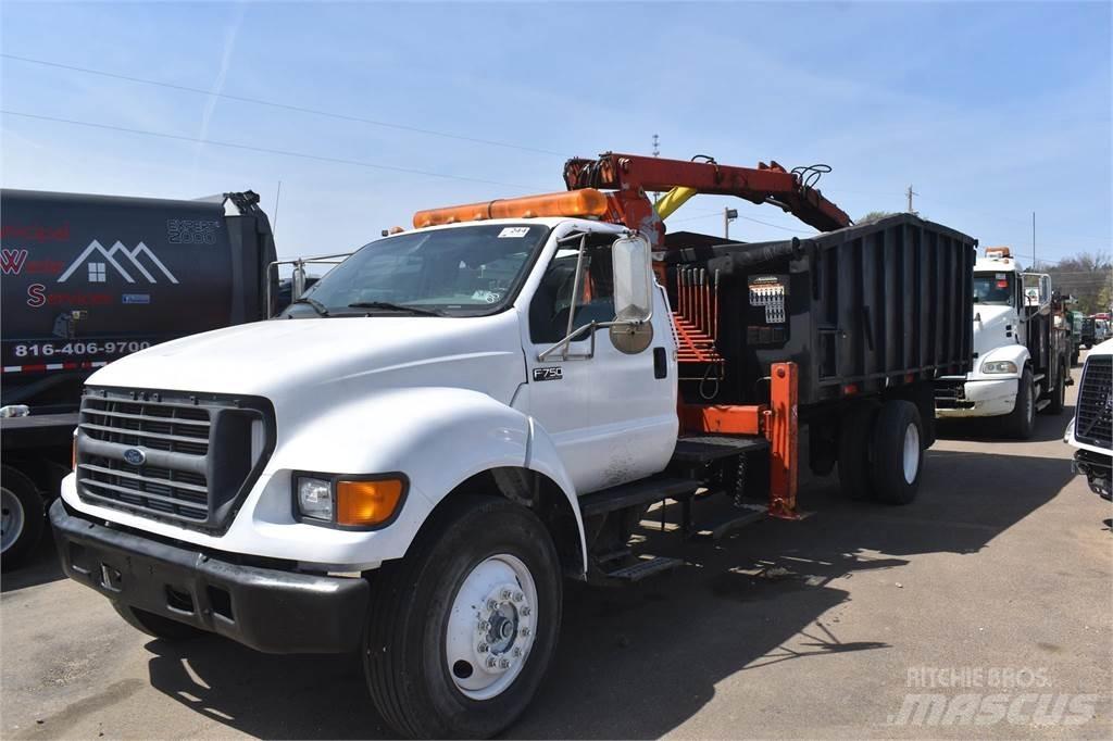 Ford F750 Camioane cu macara