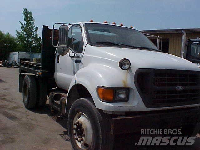 Ford F750 Autobasculanta