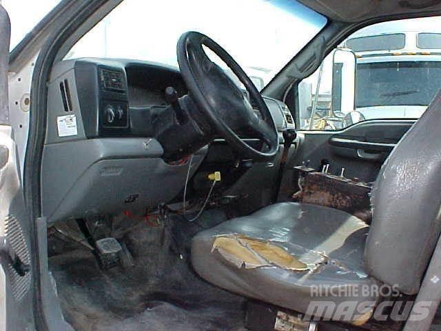 Ford F750 Autobasculanta