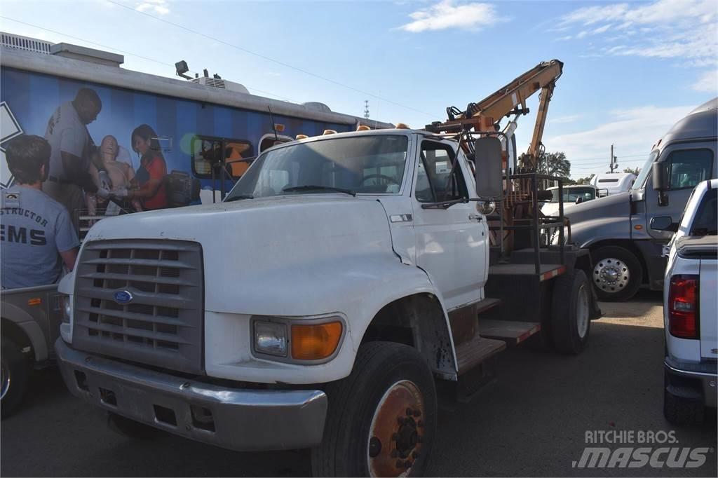 Ford F800 Camioane cu macara