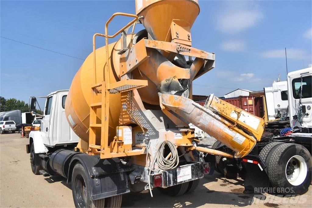 Ford LN7000 Betoniera