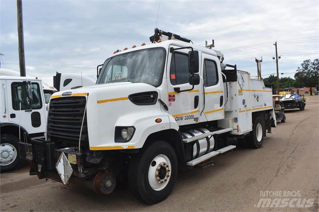 Freightliner 108SD Municipal/vehicul cu uz general