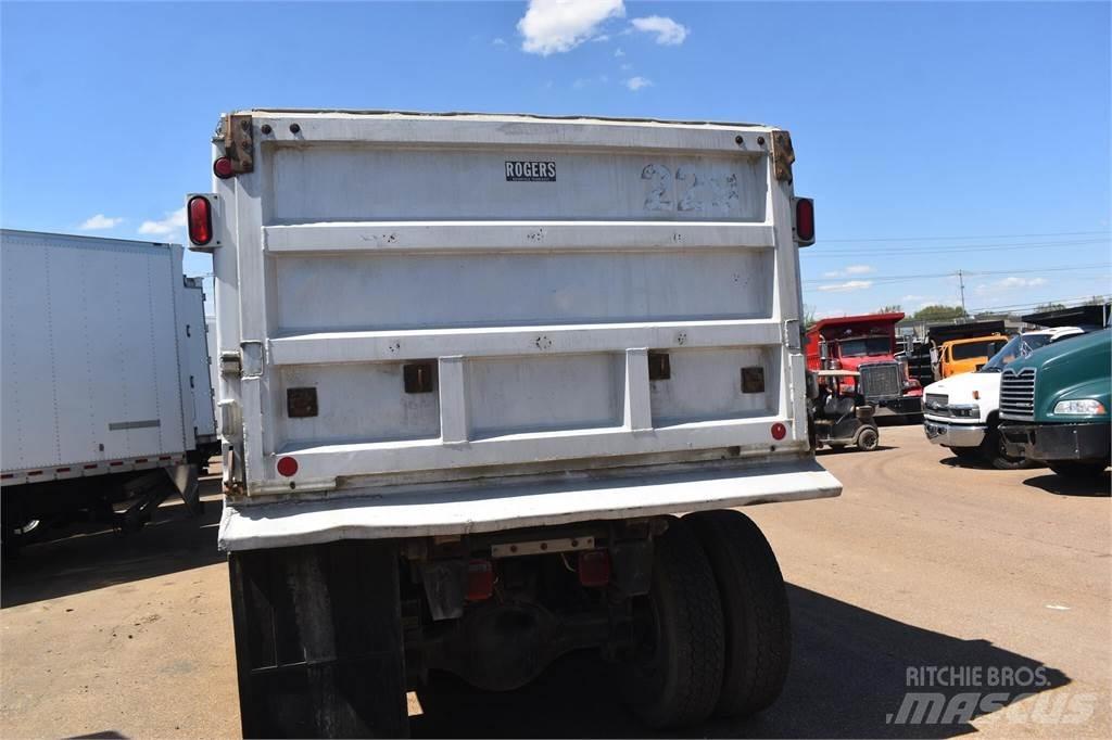 Freightliner 114SD Autobasculanta