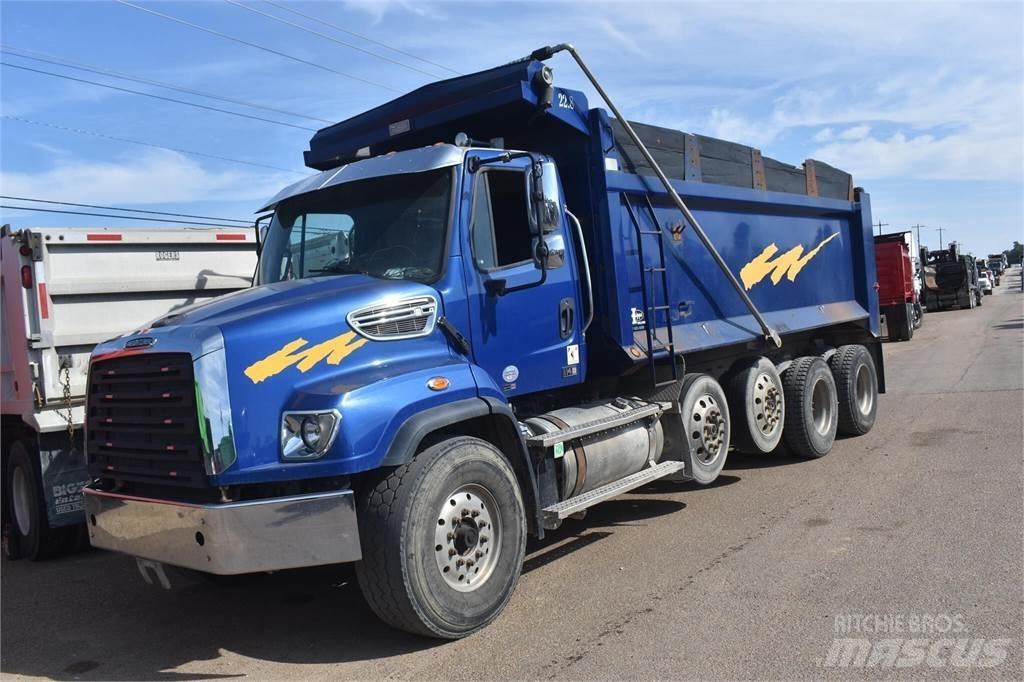 Freightliner 114SD Autobasculanta