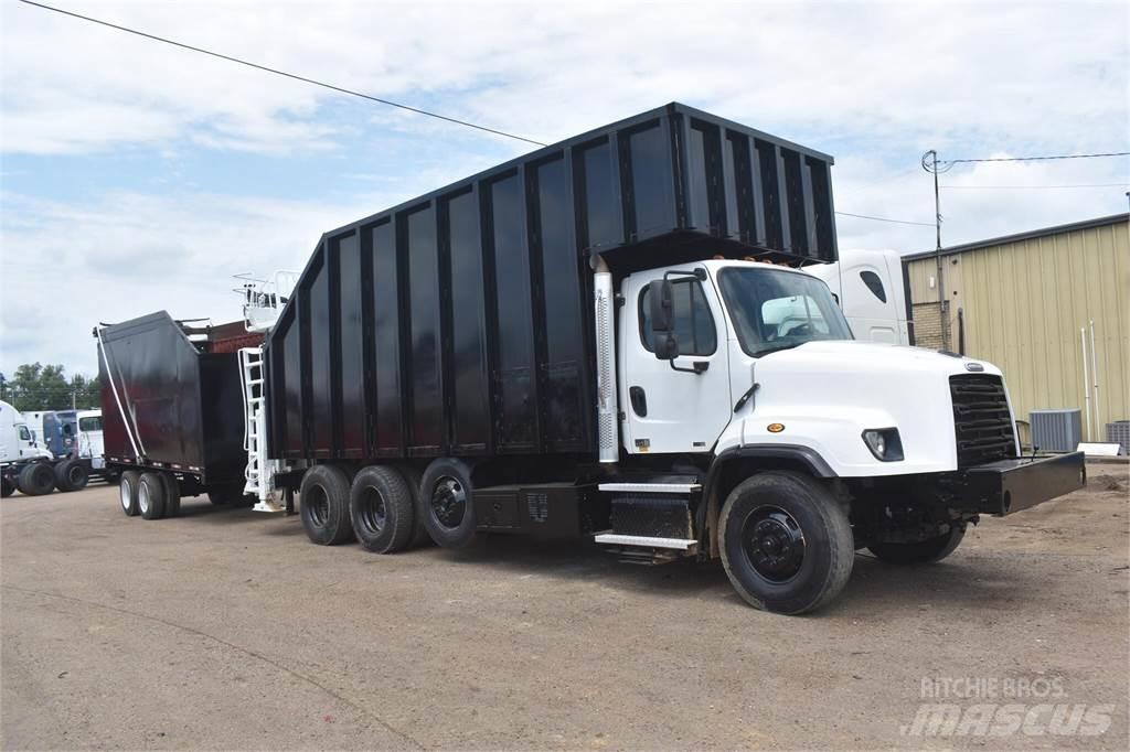 Freightliner 114SD Camioane cu macara