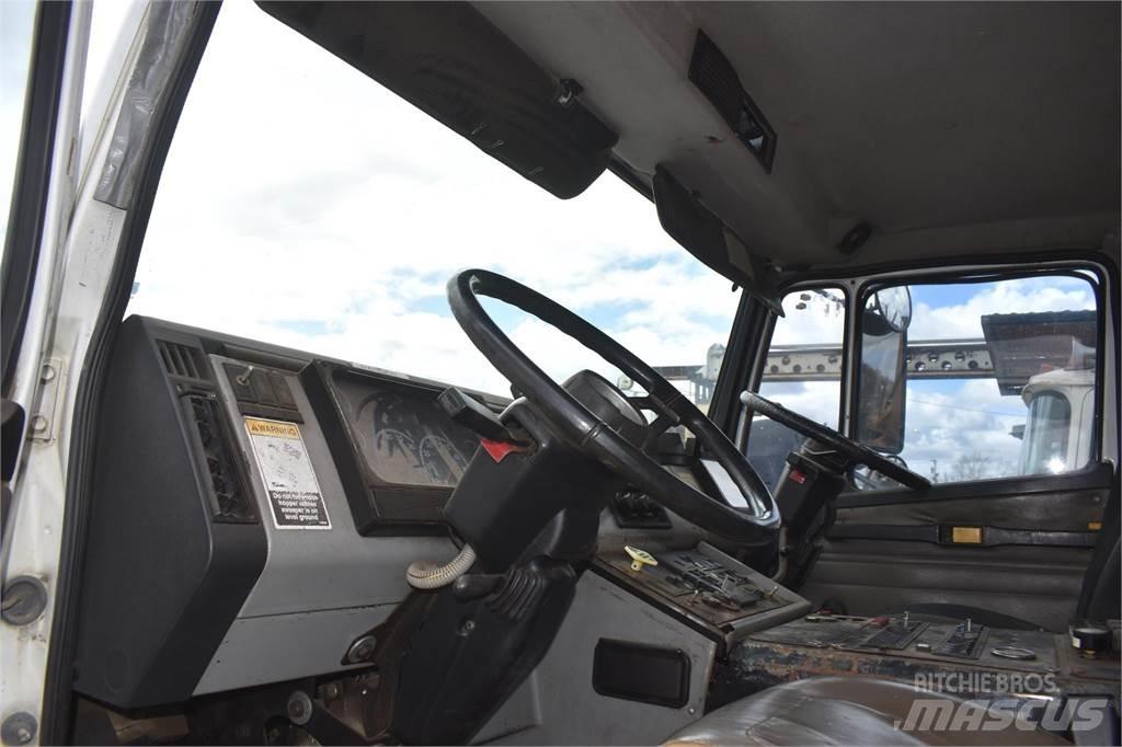 Freightliner FL70 Maturatoare