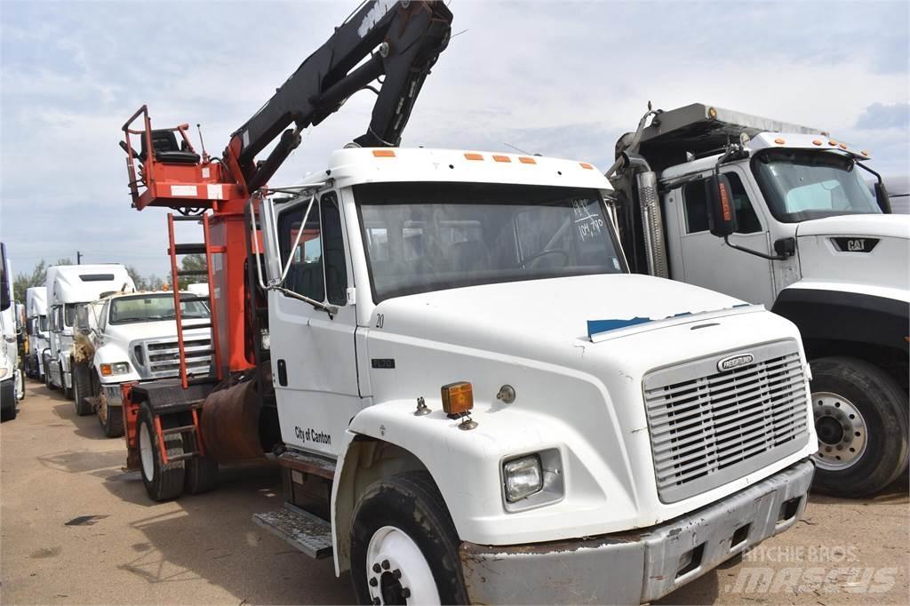 Freightliner FL70 Camioane cu macara