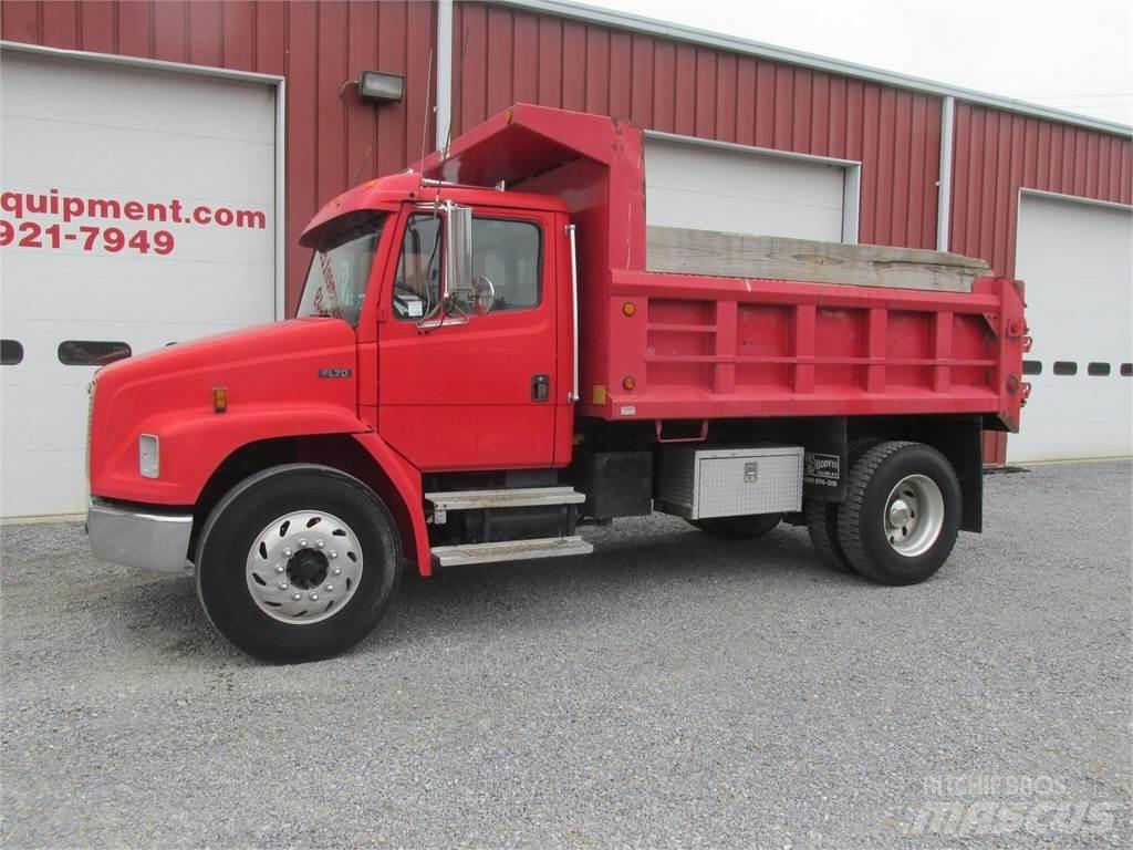 Freightliner FL70 Autobasculanta