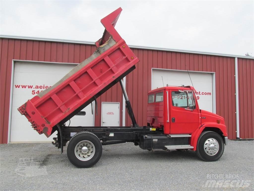 Freightliner FL70 Autobasculanta