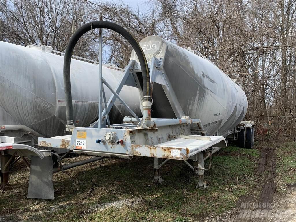 Fruehauf  Remorci Cisterne