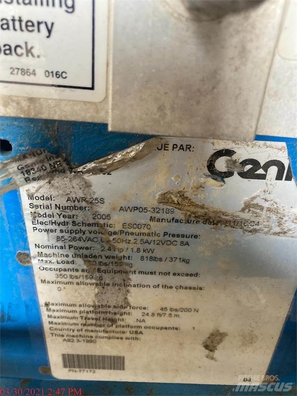 Genie AWP25S Ascensoare verticale catarg