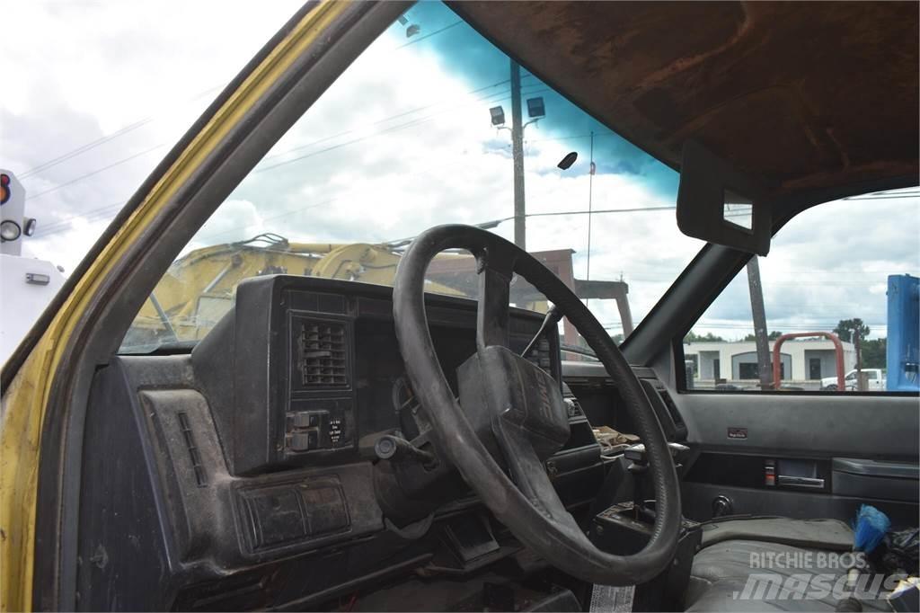 GMC TOPKICK C6500 Autobasculanta