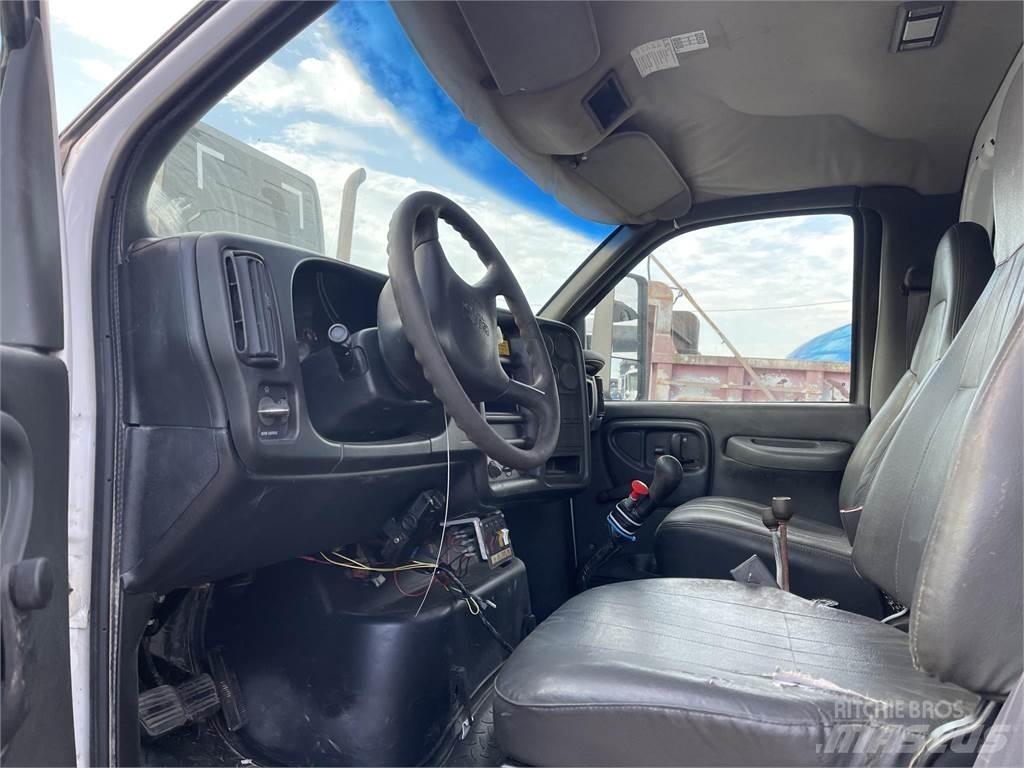 GMC TOPKICK C7500 Autobasculanta