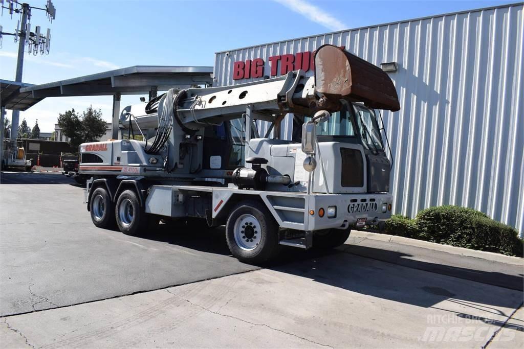 Gradall XL4100 II Excavatoare cu roti