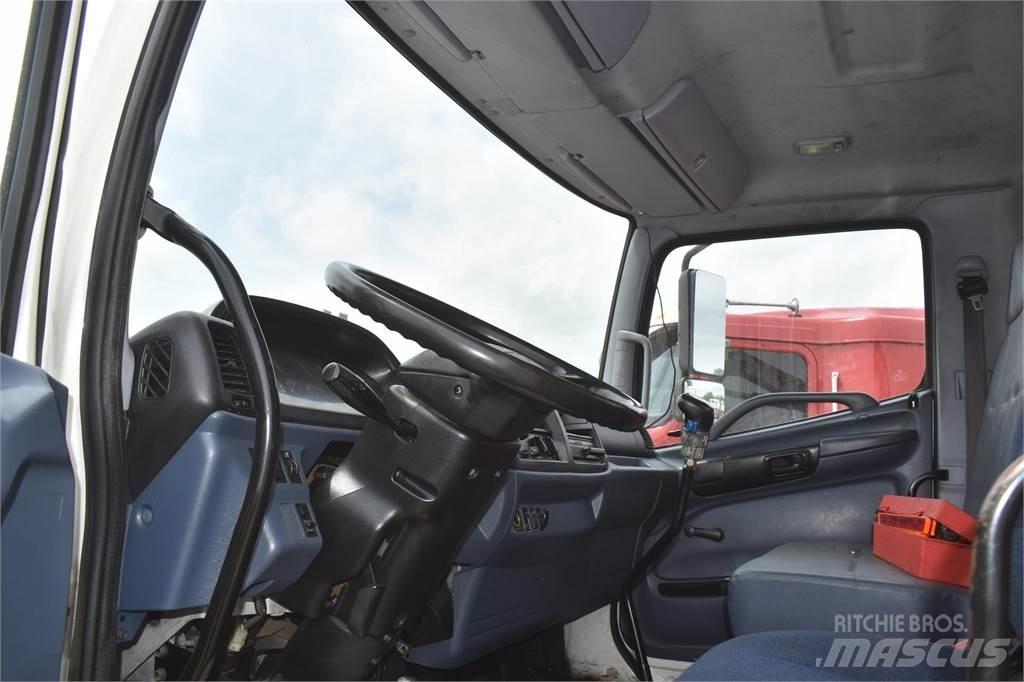 Hino 338 Municipal/vehicul cu uz general