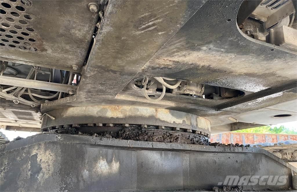 Hitachi EX750-5 Excavatoare pe șenile
