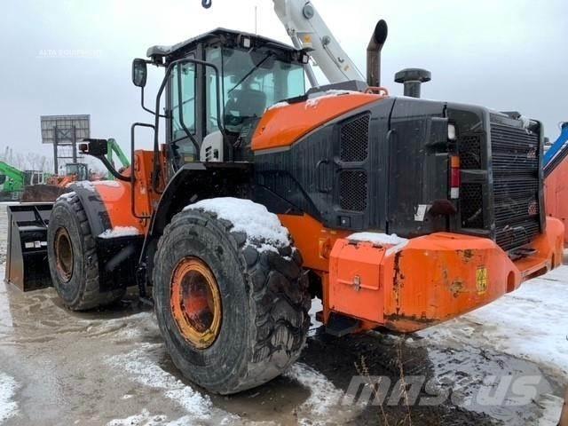 Hitachi ZW250-6 Incarcator pe pneuri