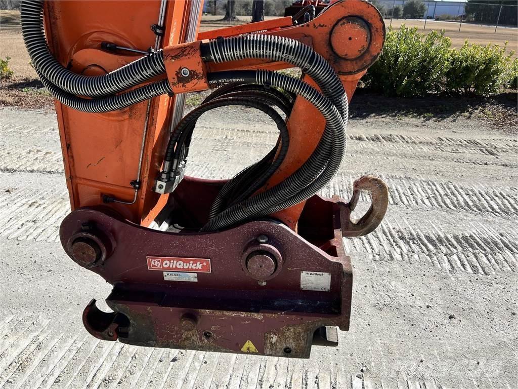 Hitachi ZX210 LC-6 Excavatoare pe șenile
