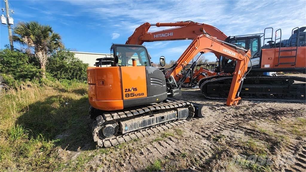 Hitachi ZX85USB-6 Excavatoare pe șenile
