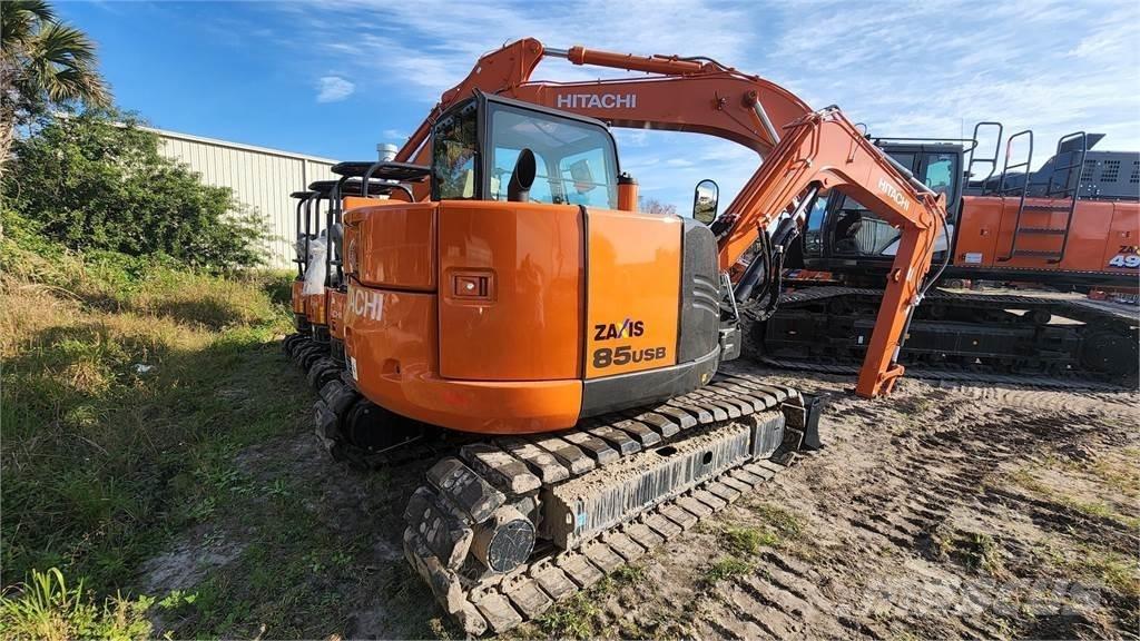 Hitachi ZX85USB-6 Excavatoare pe șenile

