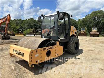 Hyundai HR70C Cilindri compactori dubli