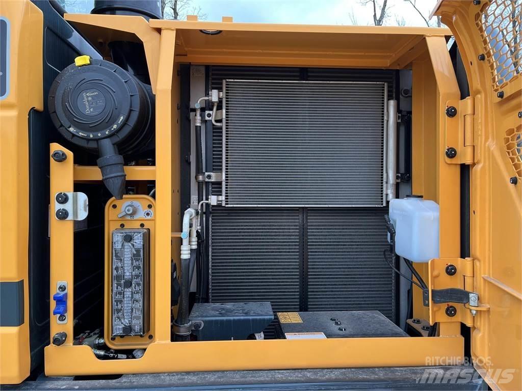 Hyundai HX140AL Excavatoare pe șenile

