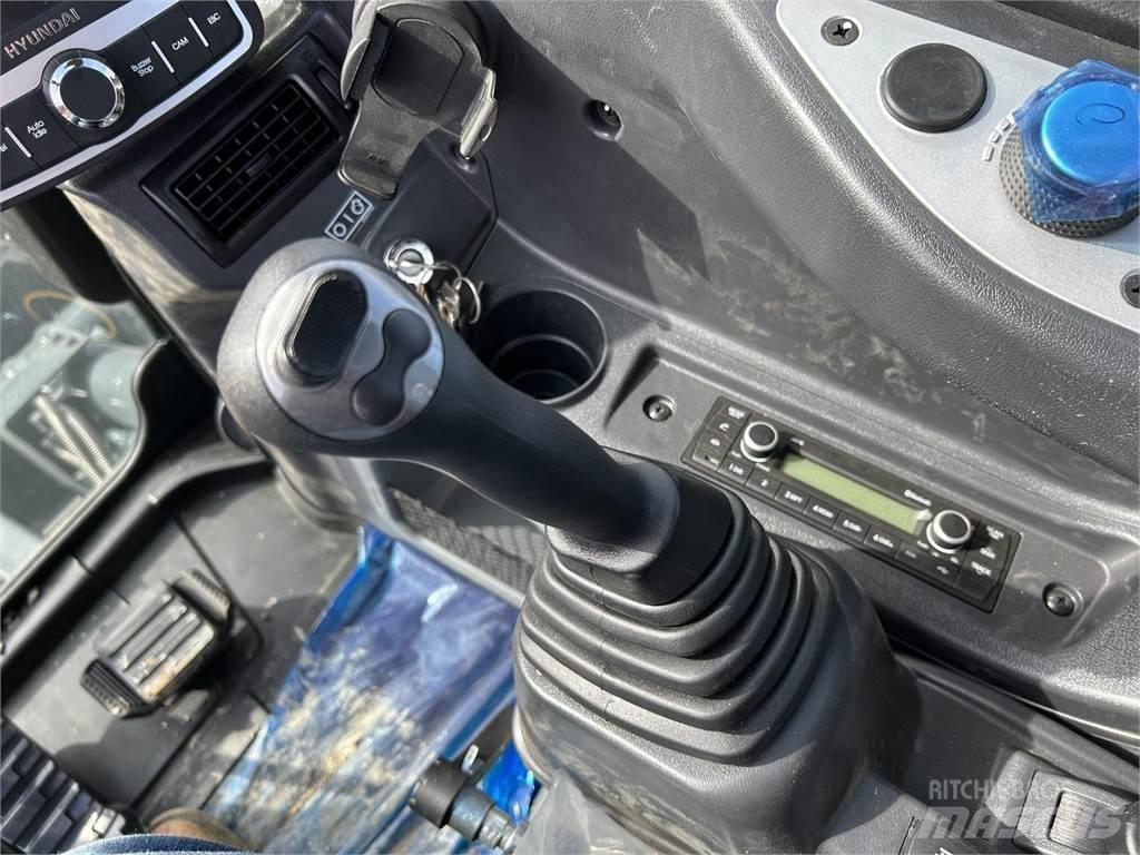 Hyundai HX85A Excavatoare pe șenile
