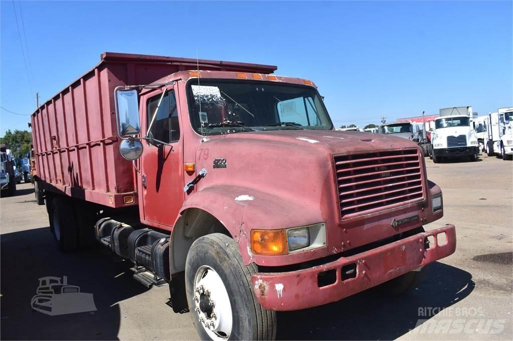 International 4700 Autobasculanta