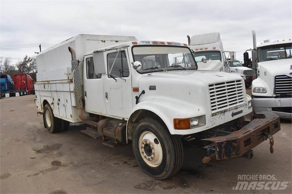 International 4700 Municipal/vehicul cu uz general