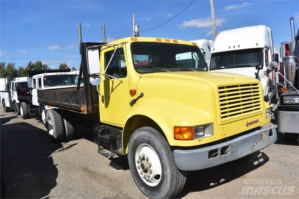 International 4900 Autobasculanta